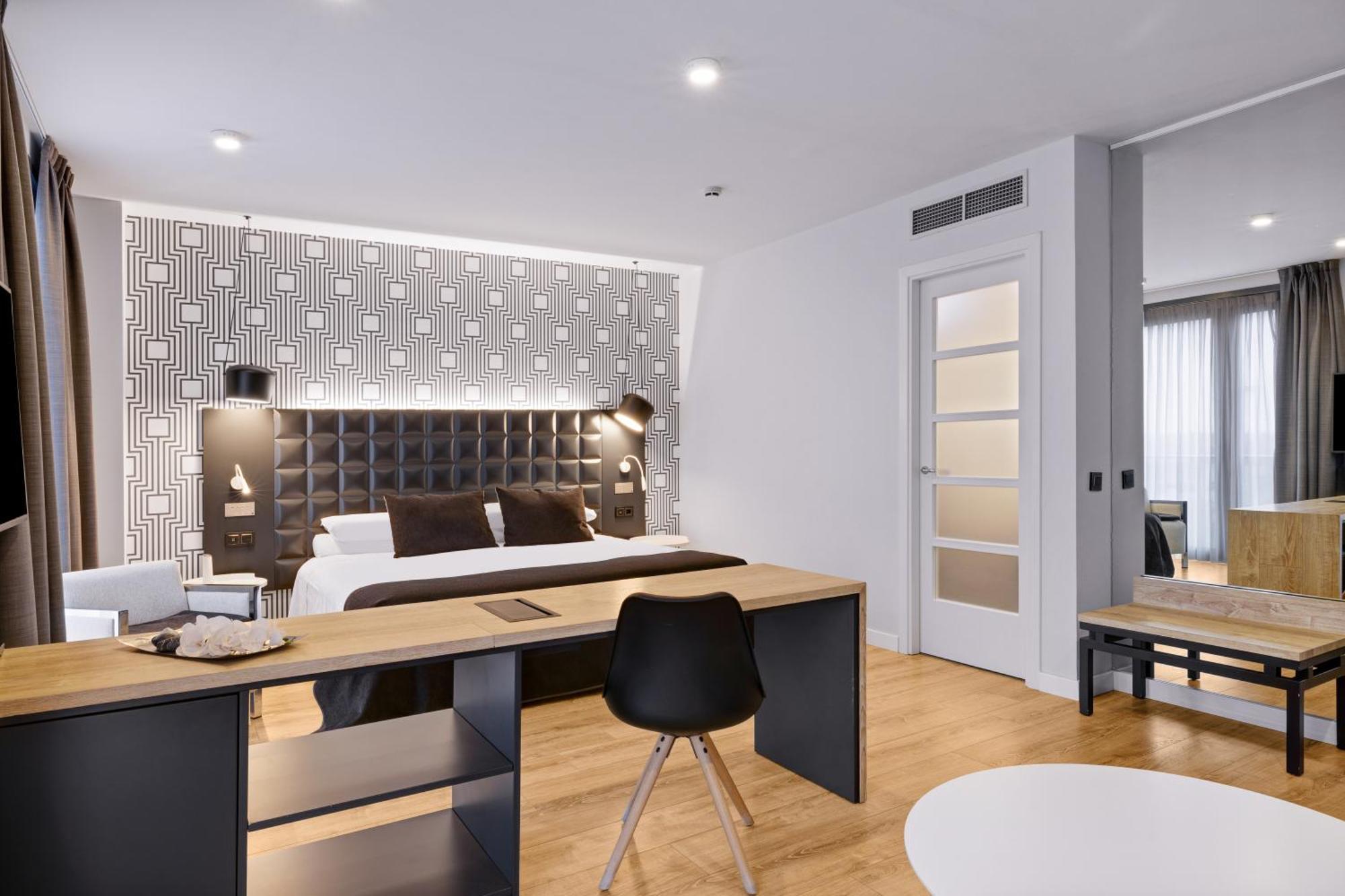 Hotel Tarragona 3*